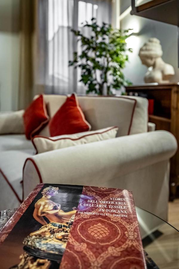 Ferienwohnung Yid Penthouse In Santa Croce Florenz Exterior foto